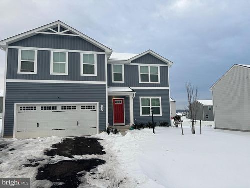 129 Distant View Dr, HEDGESVILLE, WV, 25427-7771 | Card Image