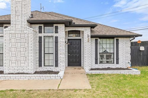 13417 Briar Hollow Drive, Oklahoma City, OK, 73170 | Card Image