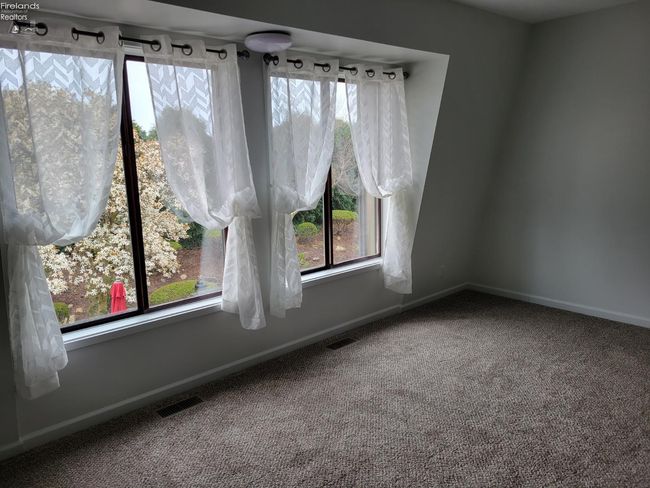 APT-4 - 1110 By The Shores Dr, Condo with 2 bedrooms, 2 bathrooms and 1 parking in Huron OH | Image 17