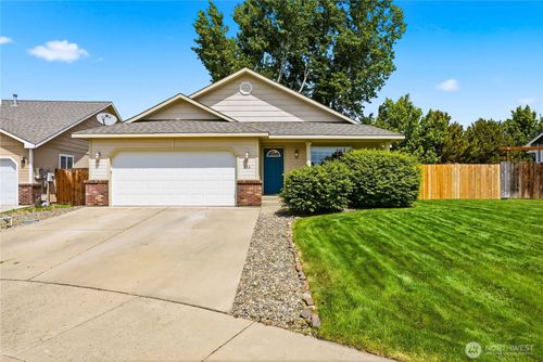 109 W Joanna Pl, Ellensburg, WA, 98926-3084 | Card Image