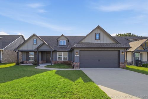 10113 S 233rd East Pl, Broken Arrow, OK, 74014-2460 | Card Image