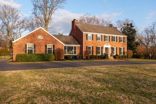 6304 Milbrook Rd, Brentwood, TN, 37027-4913 | Card Image