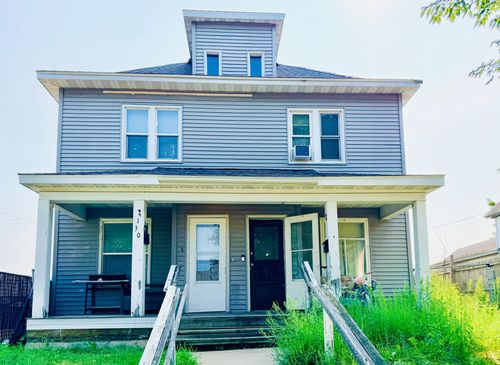 4130 Aldrich Ave N, Minneapolis, MN, 55412-1720 | Card Image