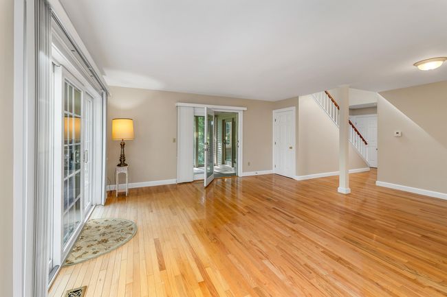 9 Peninsula Dr, Condo with 2 bedrooms, 3 bathrooms and null parking in Stratham NH | Image 16