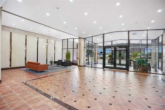 Front entrance on West Gray | Image 46