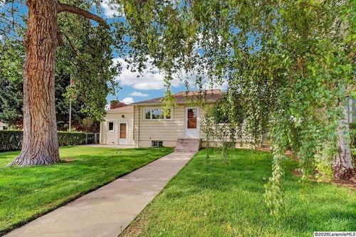 1117 E Canby Street, Laramie, WY, 82072 | Card Image