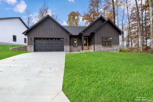 1749 W Ezekiel Dr, Bloomington, IN, 47403-4067 | Card Image