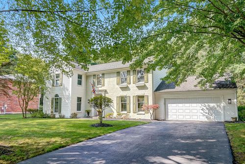 9338 Kemper Grove Ln, Loveland, OH, 45140-8932 | Card Image