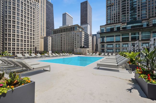 APT-3707 - 30 E Huron St, Condo with 2 bedrooms, 1 bathrooms and null parking in CHICAGO IL | Image 17