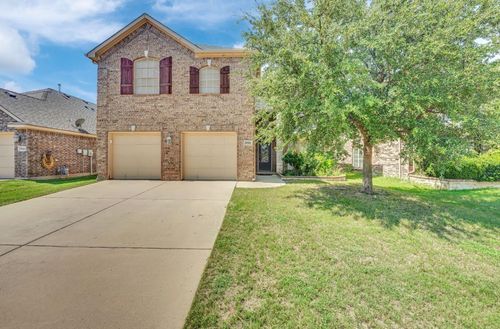 9505 Chuparosa Dr, Fort Worth, TX, 76177-7248 | Card Image