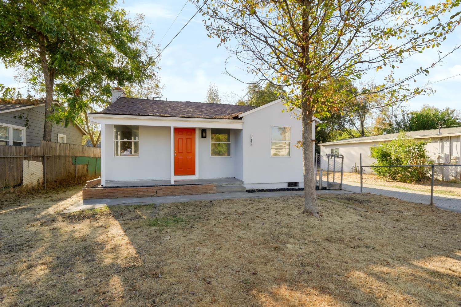 2941 Clay Street, For Sale in Sacramento - eXp Realty