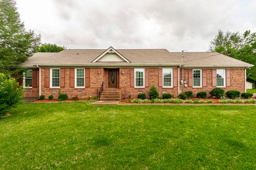112 Arrowhead Dr, Hendersonville, TN, 37075-6001 | Card Image