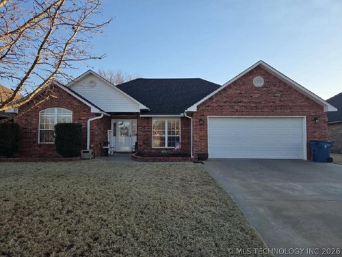 1410 Sweetgum Pl, McAlester, OK, 74501-4069 | Card Image