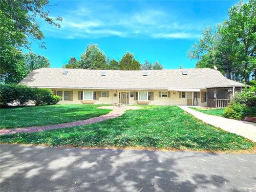 2101 Hillview Rd, Liberty, MO, 64068-8590 | Card Image