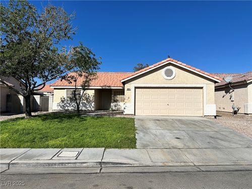 3525 Dusty View St, North Las Vegas, NV, 89030-4691 | Card Image