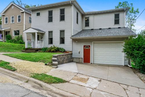534 9th St, Red Wing, MN, 55066-3157 | Card Image