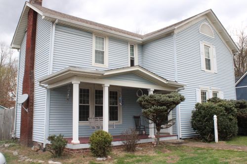 300 Boone St, Berea, KY, 40403-1607 | Card Image