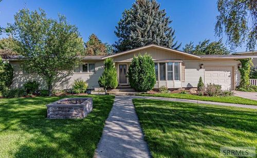 562 Taurus Dr, Rexburg, ID, 83440-1806 | Card Image