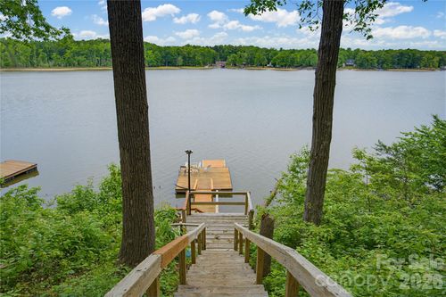 398 Lake Landing Dr, Salisbury, NC, 28146-6512 | Card Image