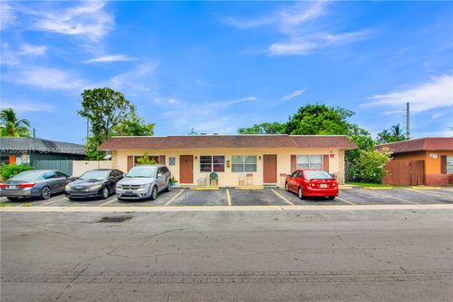 1-5-4020 Nw 31st Ter, Lauderdale Lakes, FL, 33309-4942 | Card Image
