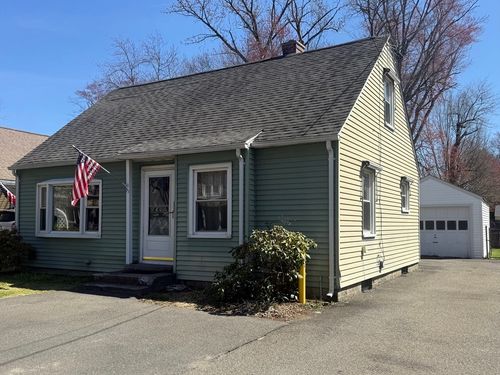 95 Carr Ave, Agawam, MA, 01001-2403 | Card Image