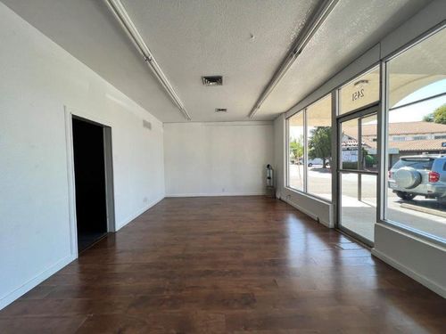 2451 Athens Ave, Redding, CA, 96001-2838 | Card Image