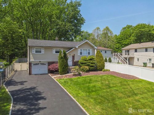 743 Wood Ave, Edison, NJ, 08820-1929 | Card Image