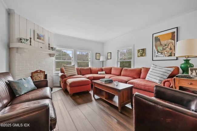 Living Room | Image 13