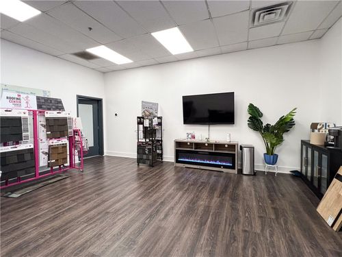 102-2879 W Walnut St, Rogers, AR, 72756-0336 | Card Image