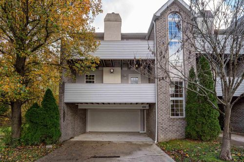 898 Ashton Pl, Morgantown, WV, 26508-6803 | Card Image