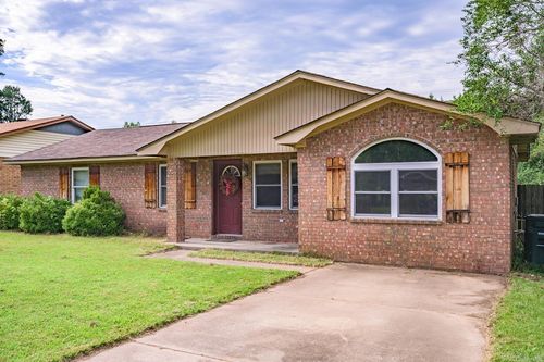 15 Glade Rd, Jacksonville, AR, 72076-9226 | Card Image