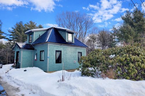 35 Mcdonald Road, White Point, NS, B0T1K0 | Card Image