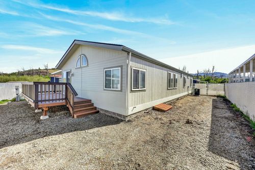 22-4729 S Pacific Highway, Phoenix, OR, 97535 | Card Image