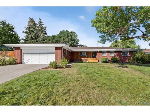 2145 Myrtlewood Ln, Lakewood, CO, 80215-1007 | Card Image