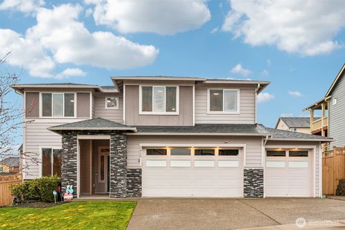 1415 39th St Se, Puyallup, WA, 98372-5275 | Card Image