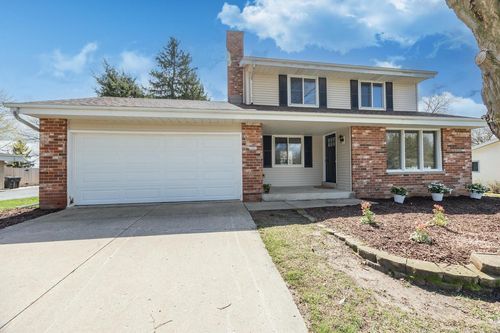 1501 Grandview Avenue, Oconomowoc, WI, 53066 | Card Image