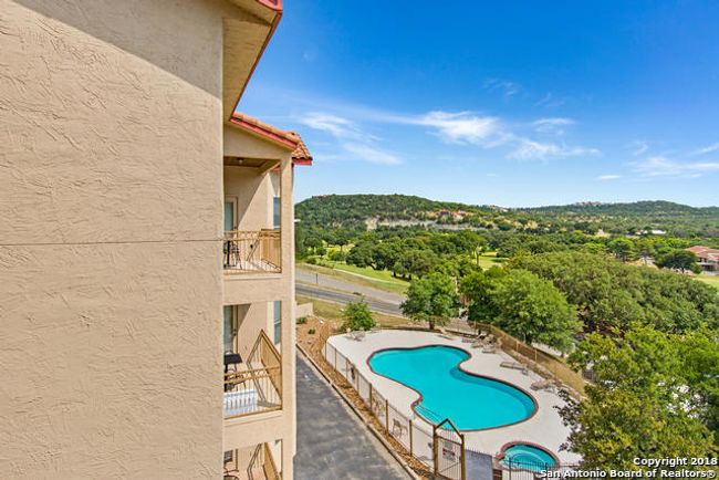 UNIT-304 - 20 Tapatio Dr E, Condo with 2 bedrooms, 2 bathrooms and null parking in Boerne TX | Image 4