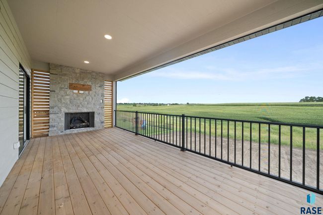 6604 E Hawker Cir, House other with 5 bedrooms, 4 bathrooms and null parking in Sioux Falls SD | Image 5