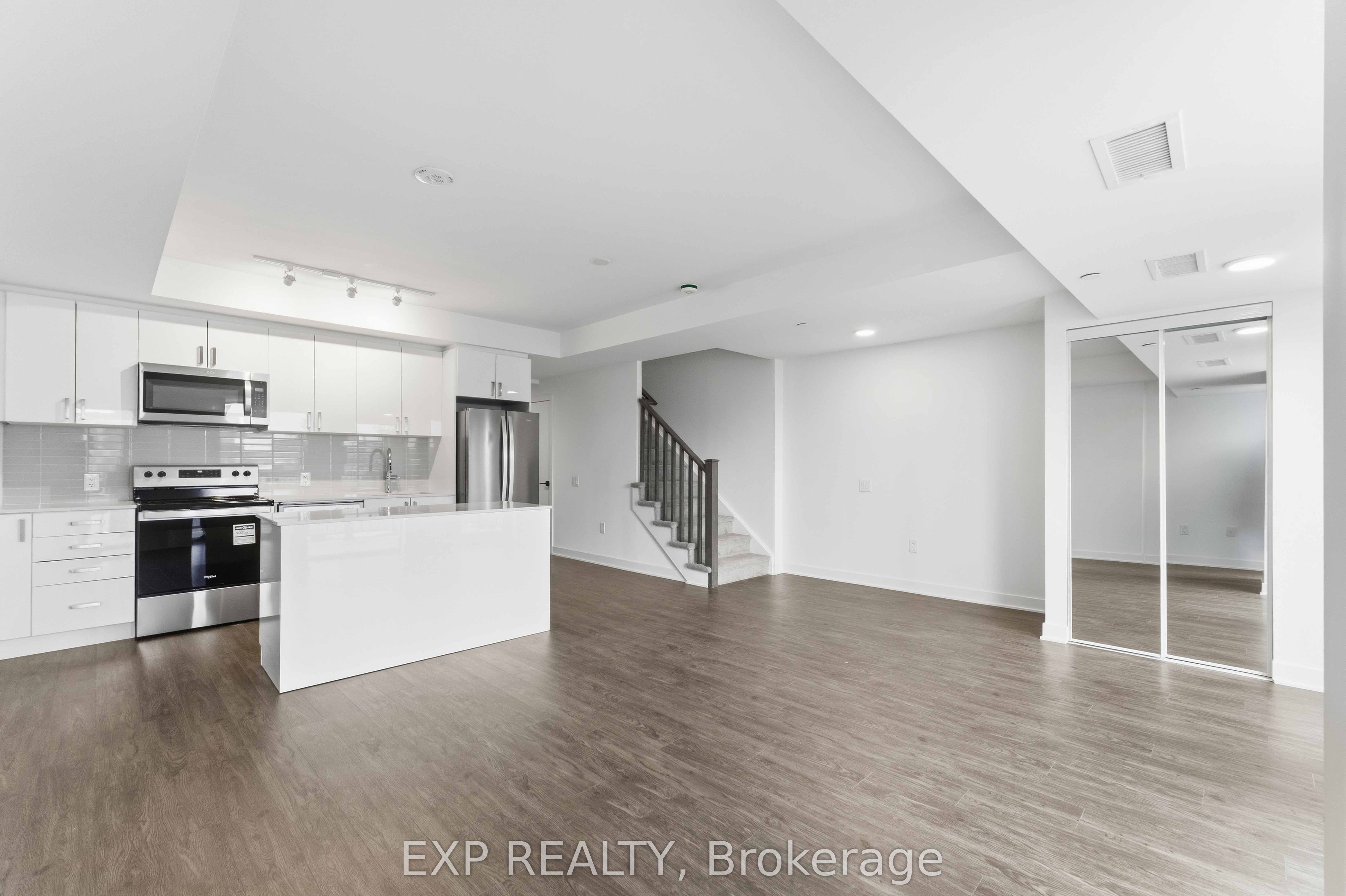 Residential in Hamilton 4