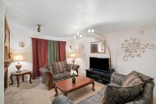 apt-3010-8109 Skillman St, Dallas, TX, 75231-2828 | Card Image