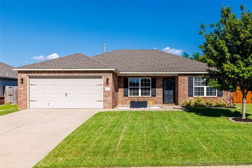 23093 Bessie Blvd, Claremore, OK, 74019-5138 | Card Image