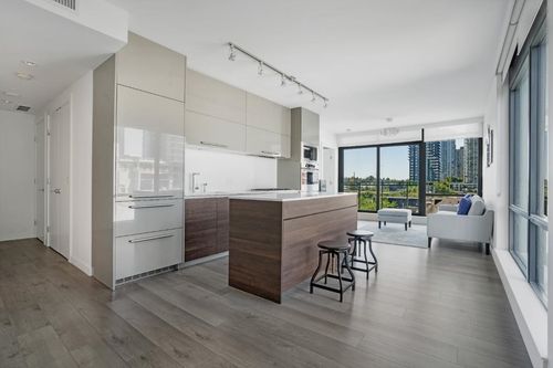608-2378 Alpha Ave, Burnaby, BC, V5C0K2 | Card Image