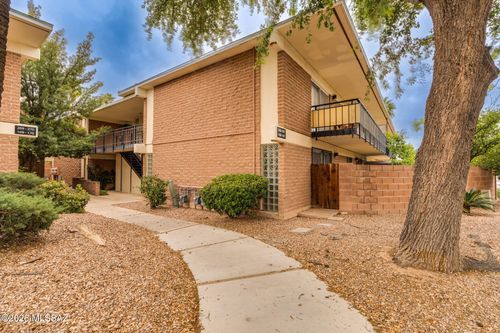 167-3940 E Timrod St, Tucson, AZ, 85711-4160 | Card Image