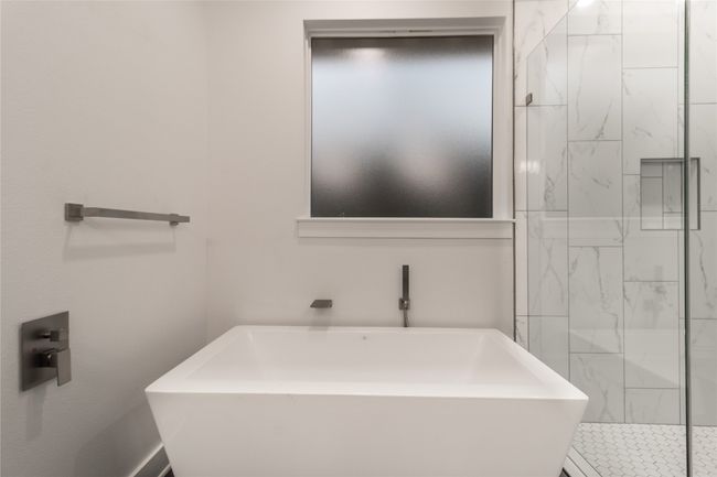 216 Pauline St, House other with 4 bedrooms, 2 bathrooms and null parking in Arp TX | Image 14