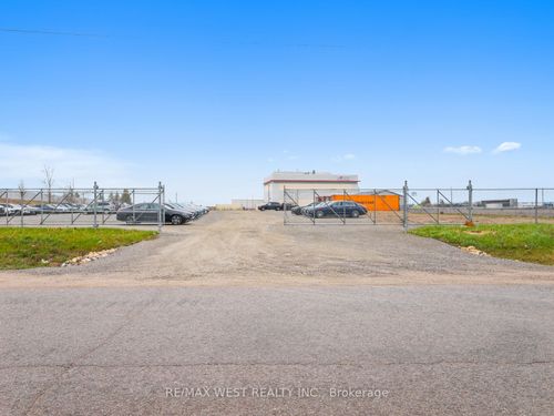 2457 Doral Dr, Innisfil, ON, L9S0A3 | Card Image
