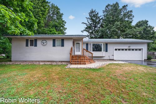 1120 S Mill Iron Rd, Muskegon, MI, 49442-4640 | Card Image