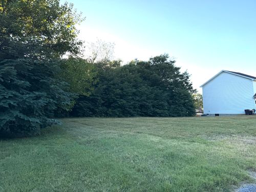 2021 Noble St, Somerset, KY, 42503-1464 | Card Image