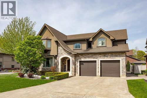 1205 Deerview Cres, Lasalle, ON, N9J0A2 | Card Image