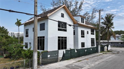 3604 Day Ave, Miami, FL, 33133-4902 | Card Image
