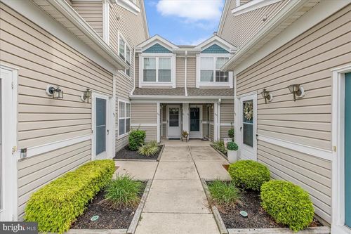 222 Steeplechase Ct, Deptford, NJ, 08096-6805 | Card Image